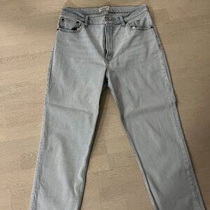 Abercrombie Curve Love Ultra High Rise Ankle Straight Jean (Light Blue)  Size 32